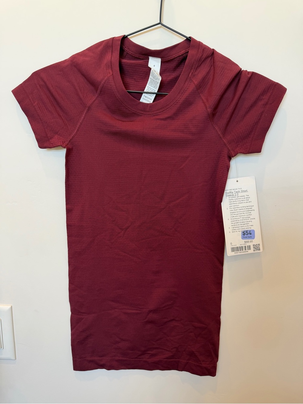 Lululemon - Swiftly Tech Short Sleeve 2.0 Burgundy Bay